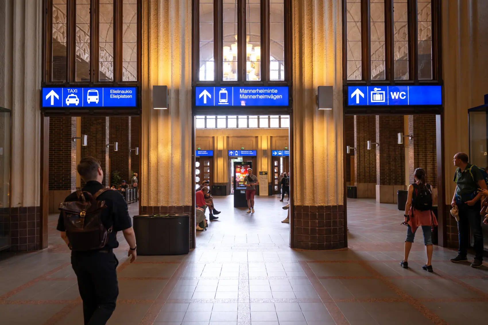 Helsinki Bahnhof Halle